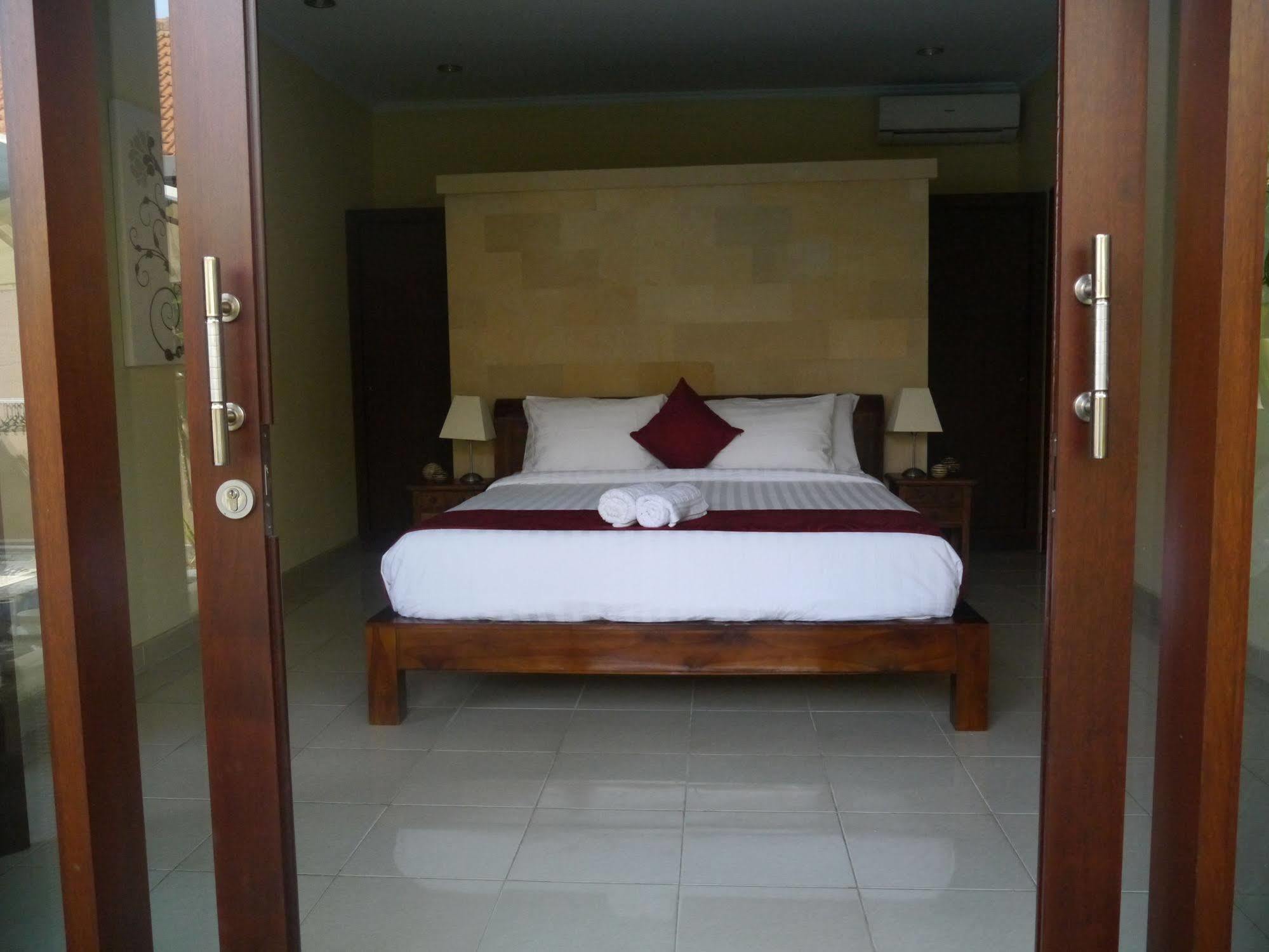 Exquisito Villa Denpasar Zewnętrze zdjęcie
